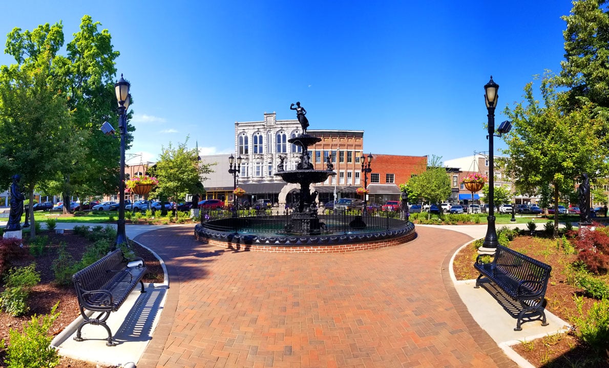 Bowling Green, KY – Travel + Leisure’s 25 Best Weekend Getaways in the South