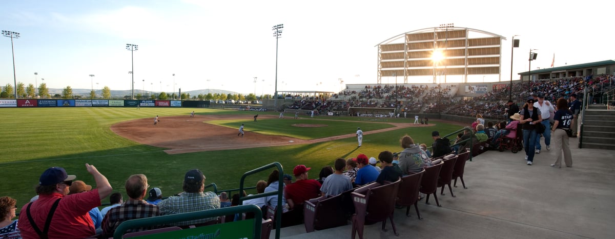Cheer on the Tri-City Dust Devils during your next visit to the Tri-Cities!