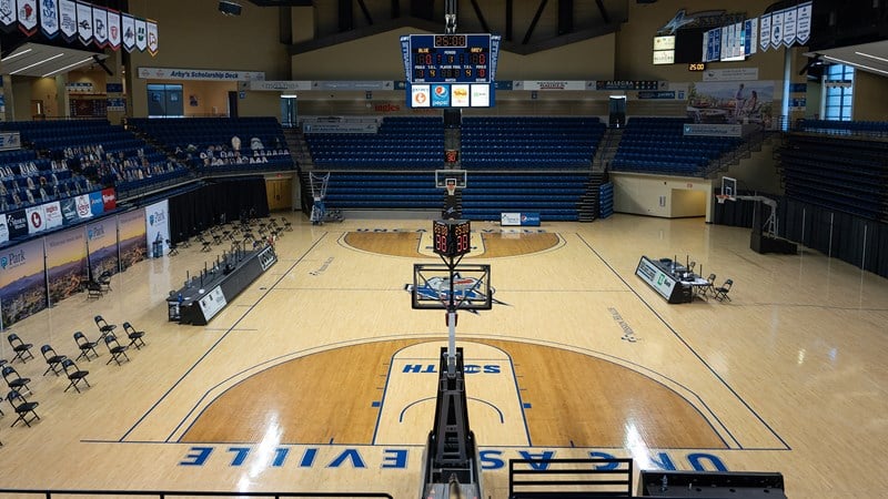 Kimmel Arena - Facilities - UNC Asheville Athletics