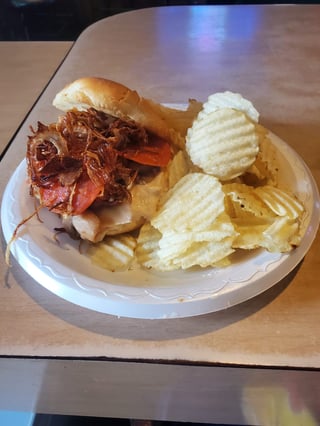 Gizmo's Bar & Grill