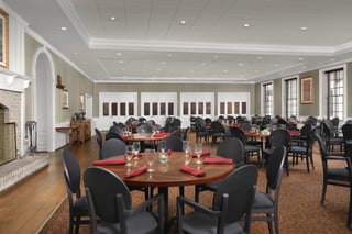 The Glen Restaurant at Virginia Crossings