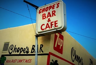 Chope's Bar & Cafe