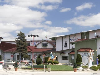 Bronner's Christmas Wonderland