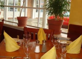 Toscanas Pizzeria & Restaurant