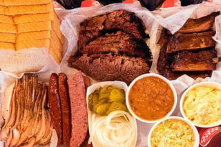 Rudy's "Country Store" and Bar-B-Q
