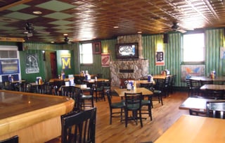 Off The Hook Sports Grill