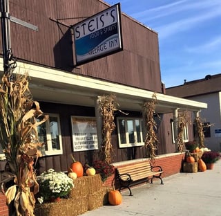 Steis's Village Inn