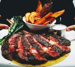 Perrone's Restaurant and Bar