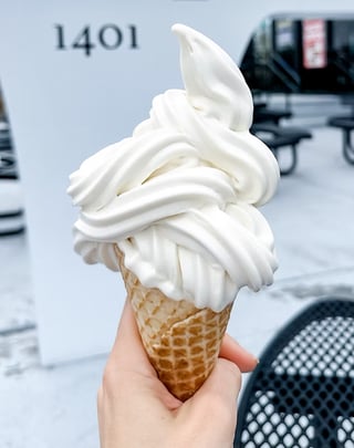 Scoops Sweets, & Treats