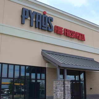 PYRO'S Fire Fresh Pizza