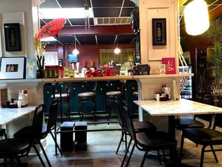 Aie's Taste of Thai