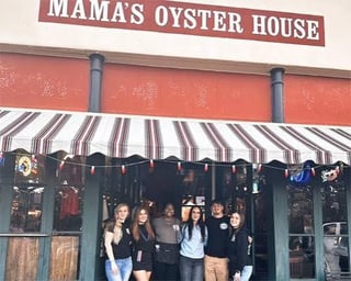 Mama's Oyster House