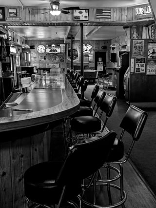 4 Stools Short