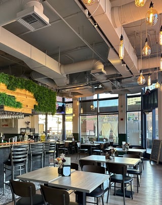 Foch Café & Bistro