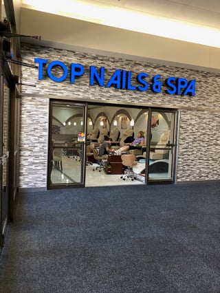 Top Nails & Spa
