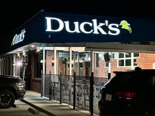 Ducks Grille & Bar