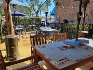 Chrissoulas - Libertyville Restaurant