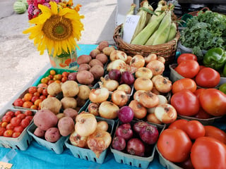 Strawberry Hill KCK Farmers Market