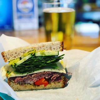 Snack Attack Specialty Sandwiches & Brews