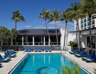 Jupiter Beach Resort & Spa