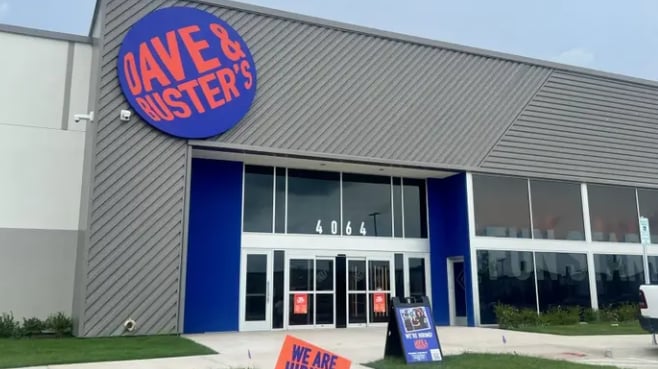 Dave & Buster's