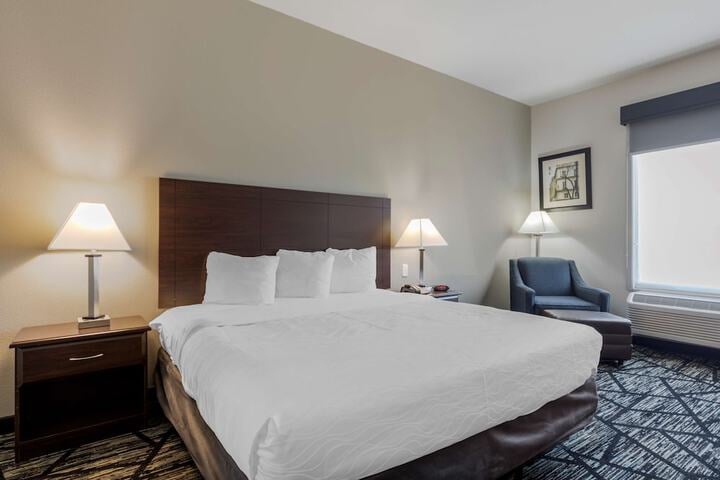 Best Western Plus McKinney Inn & Suites