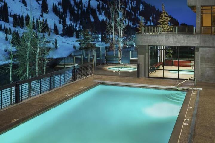 Alta's Rustler Lodge