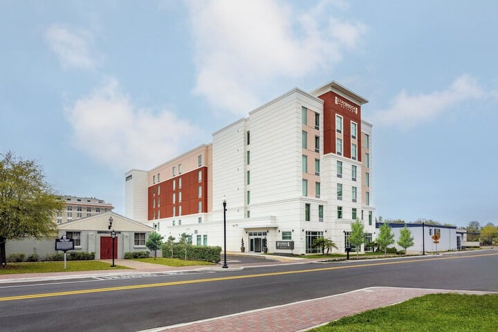 Staybridge Suites Winter Haven - Auburndale, an IHG Hotel