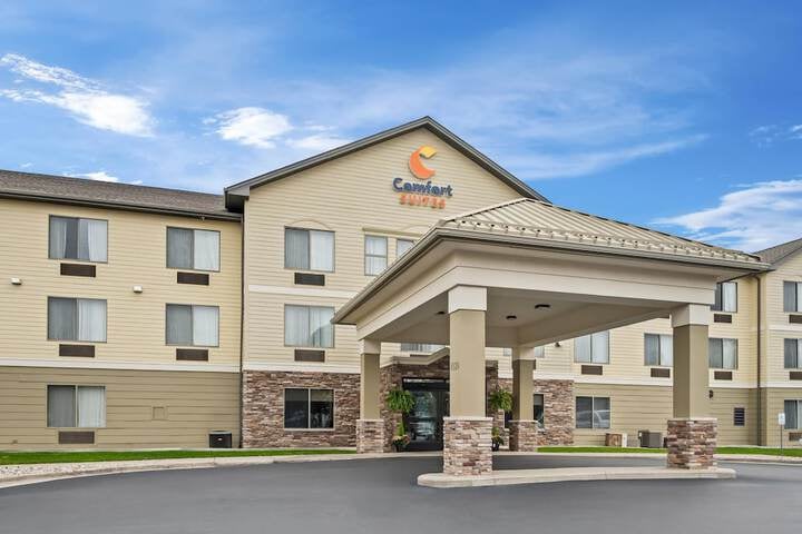 Comfort Suites Grandville - Grand Rapids SW