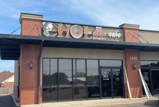 Chola cafe