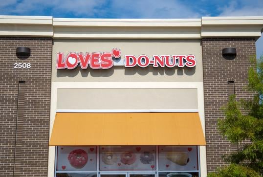 Loves Donuts