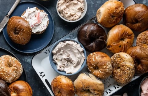 B's Bagels