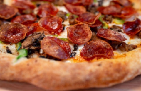 Greek's Pizzeria