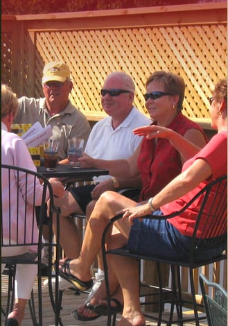 Michiels Bar & Grill