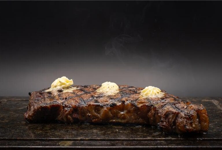 1682 Steakhouse