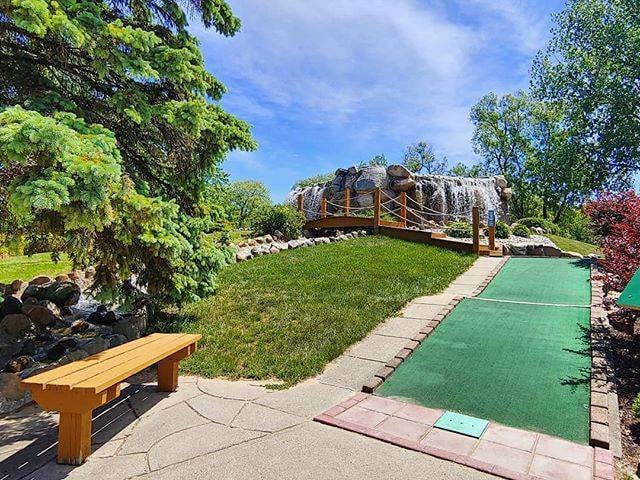Parkside Mini Golf