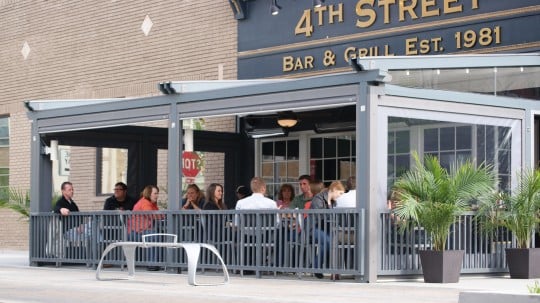 4th Street Bar and Grill