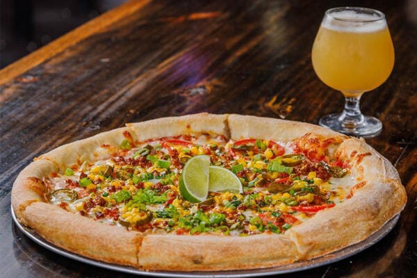 600 Degrees Pizzeria