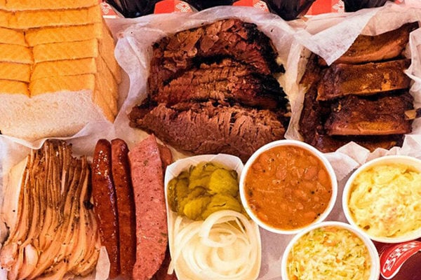 Rudy's "Country Store" and Bar-B-Q