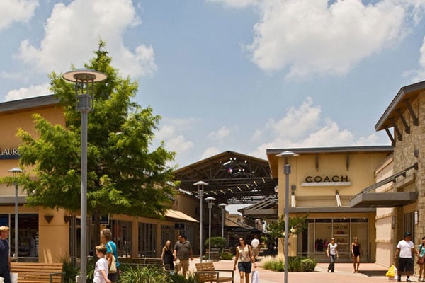 Round Rock Premium Outlets