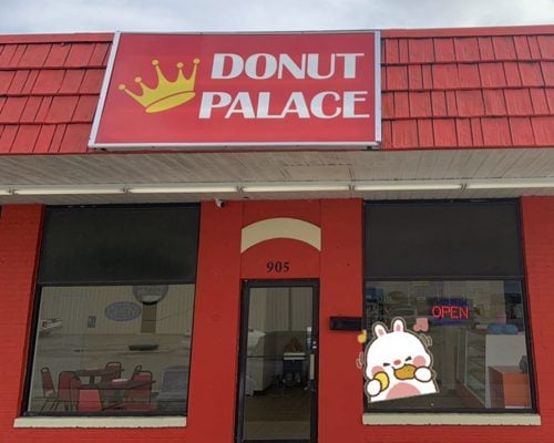 Donut palace