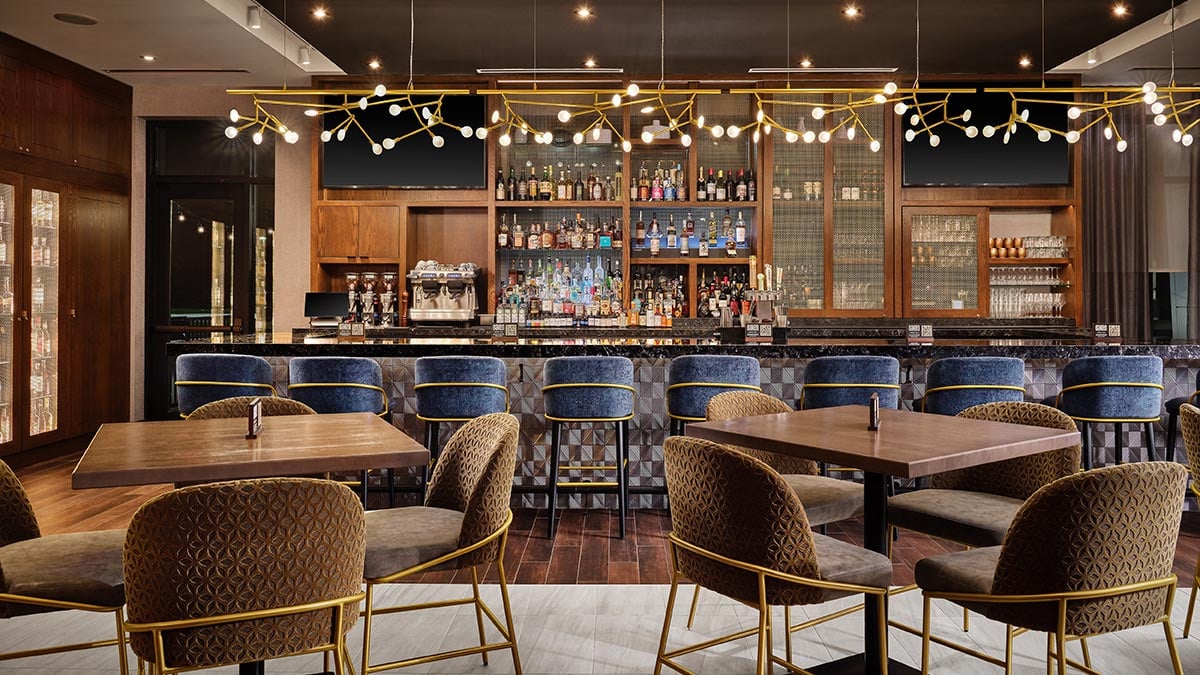 Oaken Bar + Bistro