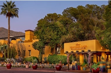 Lookout Bar and Grill