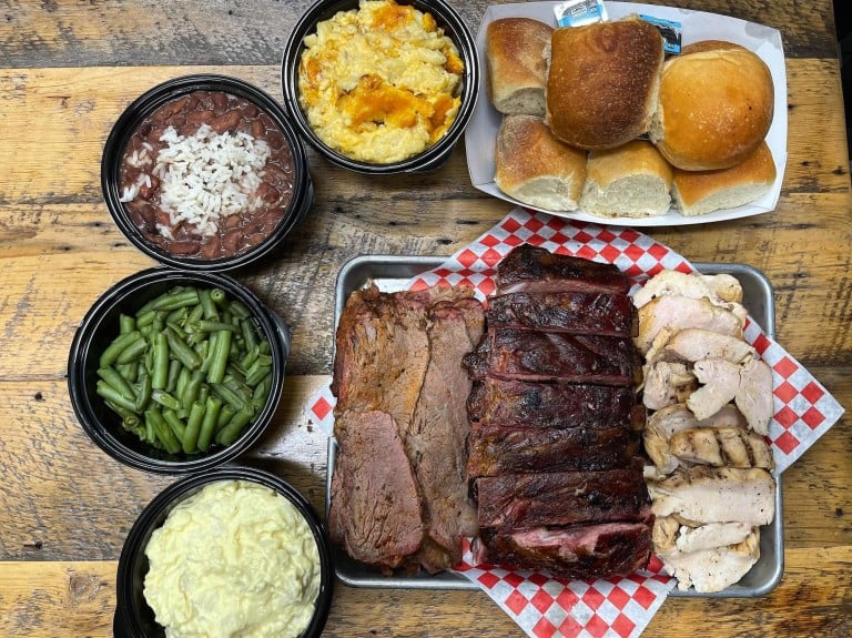 Mac Que's BBQ and Catering