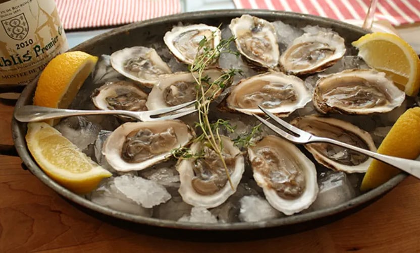 Dirty Don's Oyster Bar & Grill