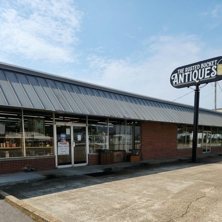 The Rusted Bucket Antiques