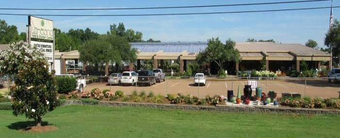 Lakeland Yard & Garden Center