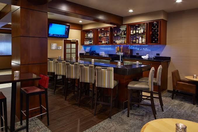 Jake’s Kitchen & Bar