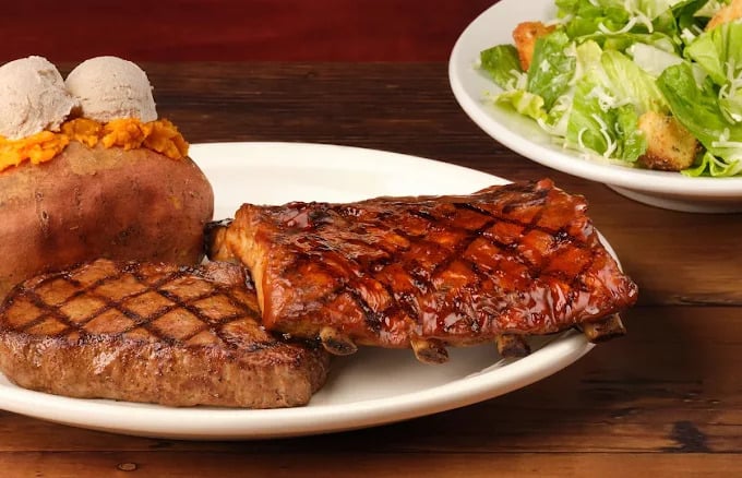 Texas Roadhouse - Layton