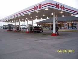 M & H Carwash